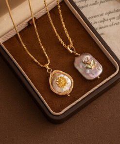 Natural Baroque Freshwater Pearl Pendant Necklace Neck Accessories
